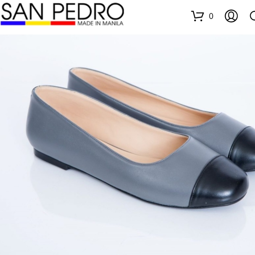 SALE!! NWT - Colorblock Flats